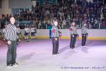 Photo hockey reportage Si proche et si loin  la fois !