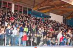 Photo hockey reportage Si proche et si loin  la fois !