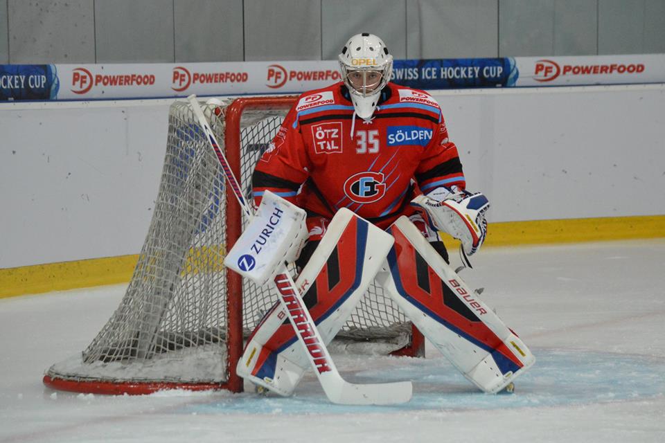 Photo hockey reportage SIHC: Ambri passe en quarts