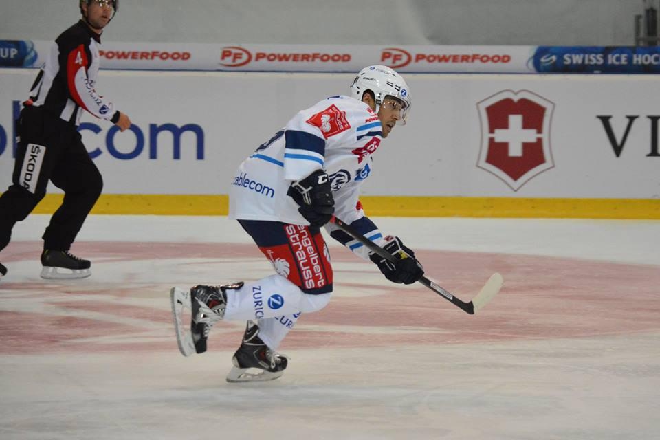 Photo hockey reportage SIHC: Ambri passe en quarts