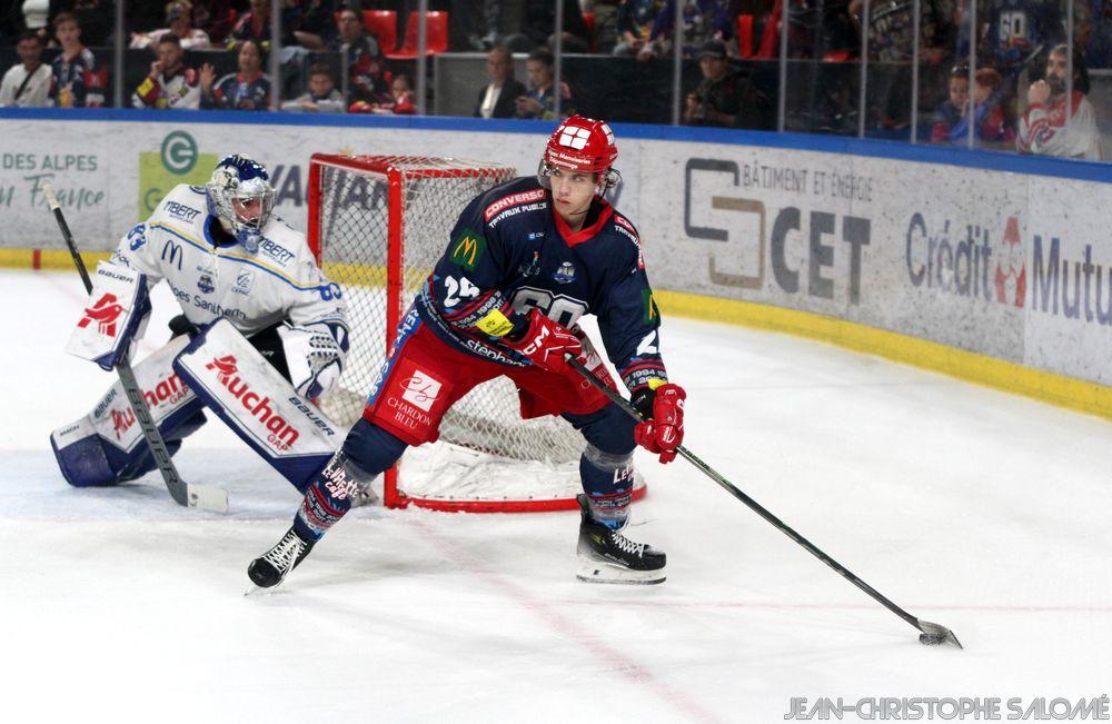 Photo hockey reportage TELH : Le champion n'a pas dit son dernier mot