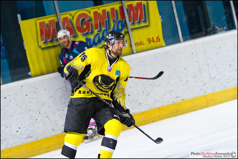 Photo hockey reportage TMR : L'Aigle au firmament