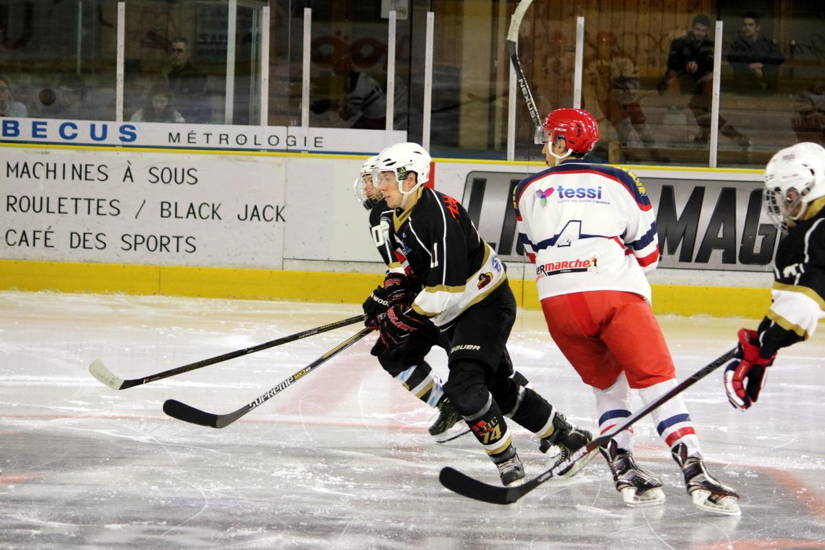 Photo hockey reportage U20 : La Hte-Savoie, territoire des Loups