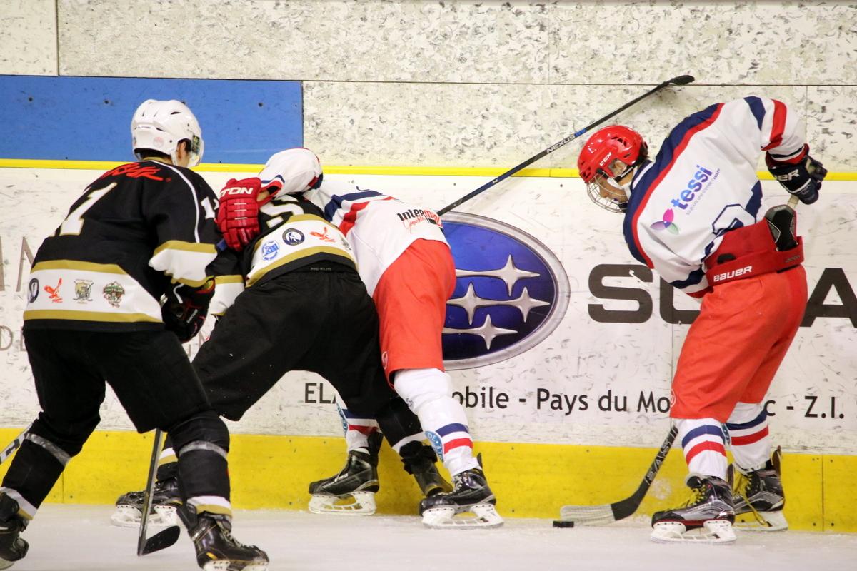 Photo hockey reportage U20 : La Hte-Savoie, territoire des Loups