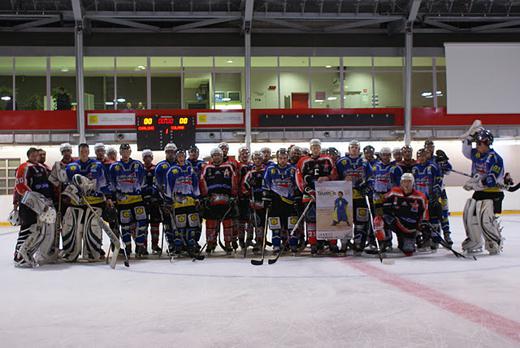 Photo hockey  -  - D3 : Châlons - Colmar. Solidarité et électricité...