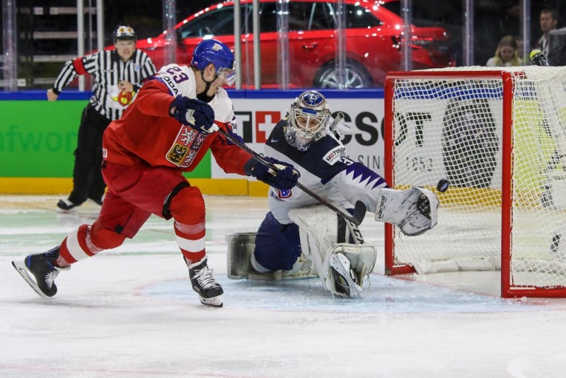 Photo hockey  -  : France (FRA) vs République Tchèque (CZE) - Des Bleus sans conviction ratent le coche !