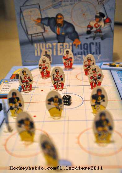 Photo hockey Autour du hockey - Autour du hockey -  Quoi de neuf dans la hotte du Père Noël ?