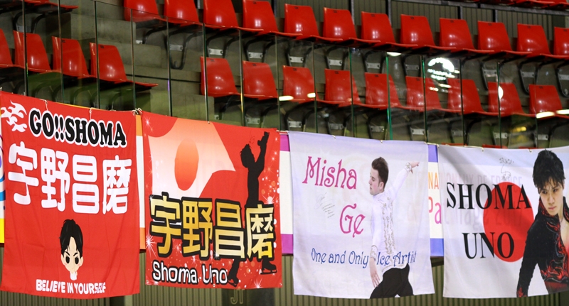 Photo hockey Autour du hockey - Autour du hockey - Grenoble: la patinoire transformée