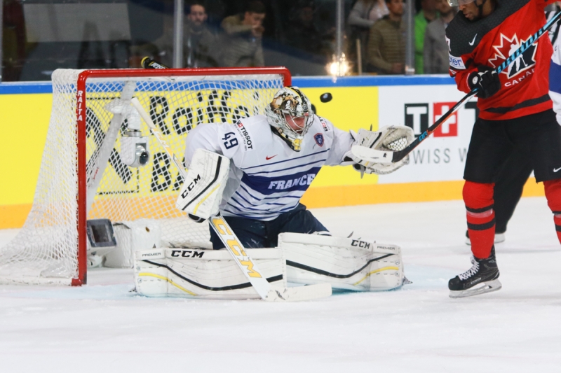 Photo hockey Championnats du monde -  : Canada (CAN) vs France (FRA) - Une défaite au goût amer pour la France.