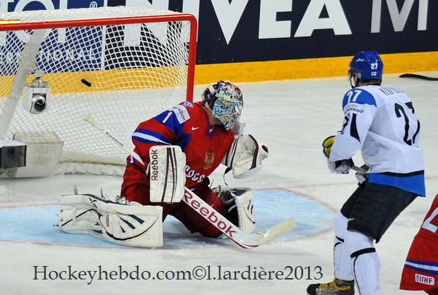 Photo hockey Championnats du monde -  : Russie (RUS) vs Finlande (FIN) - Mondial 13 : Suspense et intensité