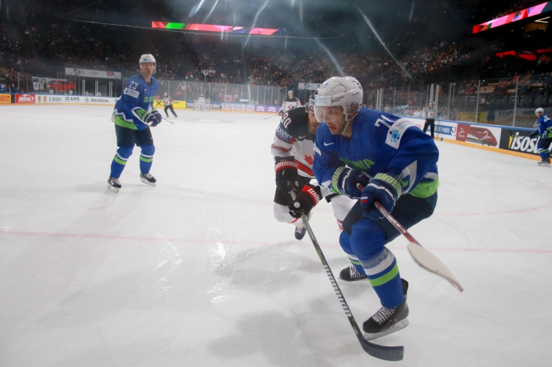 Photo hockey Championnats du monde -  : Slovenie (SLO) vs Canada (CAN) - Team Canada régale en étrillant la Slovénie !