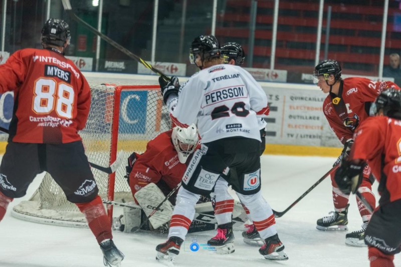 Photo hockey Coupe de France - Coupe de France - 2ème tour : Morzine-Avoriaz vs Chamonix  - « Dix-rection » les 1/8e pour les Pionniers 