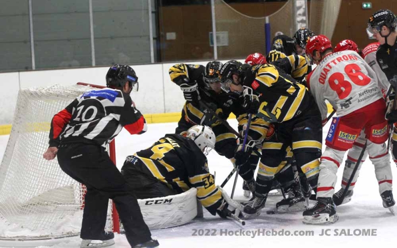 Photo hockey Coupe de France - Coupe de France - 8ème de Finale : Chambéry vs Grenoble  - Un tour plutôt tranquille pour les grenoblois.