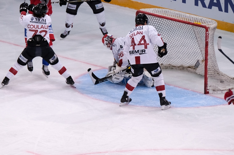 Photo hockey Coupe de France - Coupe de France 1/2 Finale : Lyon vs Chamonix  - Le Roi Lyon défendra sa couronne