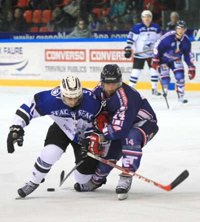 Photo hockey Coupe de France - Coupe de France 1/8èmes de finale : Grenoble  vs Gap  - Grenoble élimine Gap de la Coupe de France !