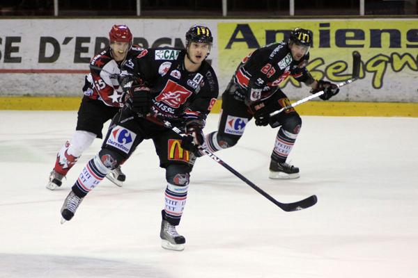 Photo hockey Coupe de France - Coupe de France 16 ème : Amiens  vs Neuilly/Marne - La série continue