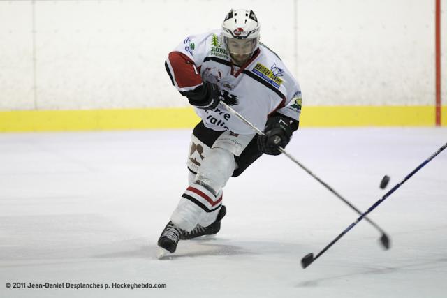 Photo hockey Coupe de France - Coupe de France 16 ème : Valence vs Briançon  - Un petit tour et puis s’en va…