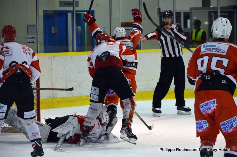 Photo hockey Coupe de France - Coupe de France 1er Tour : Dijon  vs Amnéville - Le plus beau des hommages