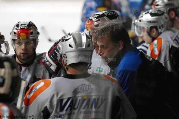 Photo hockey Coupe de la Ligue ARCHIVES - CDL 1/8 - 2ème journée : Villard-de-Lans vs Grenoble  - Vingt minutes pour Grenoble...
