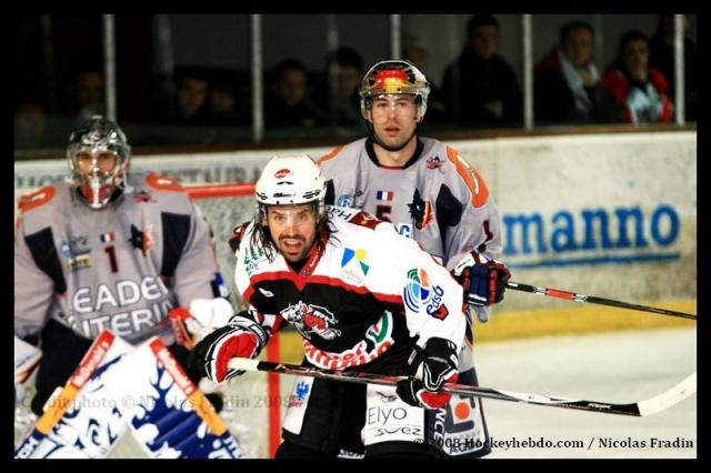 Photo hockey Coupe de la Ligue ARCHIVES - CDL 1/8 - 3ème journée : Briançon  vs Grenoble  - Une prolongation de plus en faveur des Bruleurs de loup
