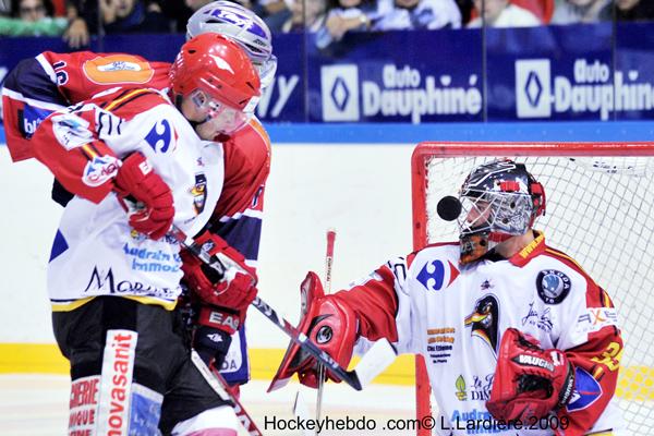 Photo hockey Coupe de la Ligue ARCHIVES - Coupe de la Ligue  : 1/8 2ème journée : Grenoble  vs Morzine-Avoriaz - Victoire grenobloise