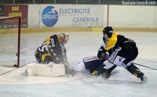 Photo hockey Coupe de la Ligue ARCHIVES - Coupe de la Ligue  : 1/8 4ème journée : Rouen vs Angers  - Rouen : Plus qu’une victoire….une réconciliation