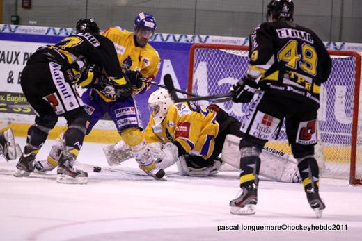 Photo hockey Coupe de la Ligue ARCHIVES - Coupe de la Ligue : 1/4, aller : Rouen vs Dijon  - Les Dragons égratignent les Ducs 