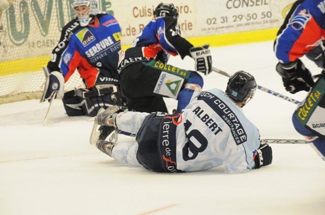 Photo hockey Coupe de la Ligue ARCHIVES - Coupe de la Ligue : 1/8 1ère journée : Caen  vs Angers  - Caen résiste mais...