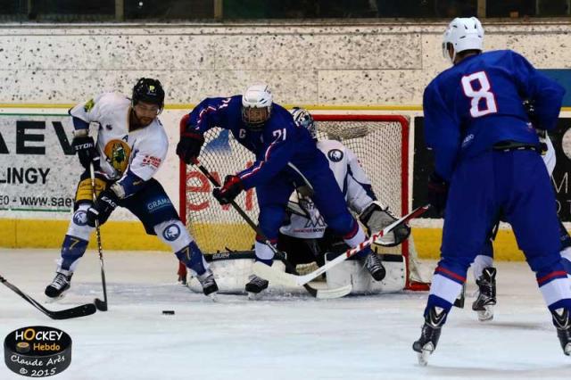 Photo hockey Coupe de la Ligue ARCHIVES - Coupe de la Ligue : 1/8 ème, 1ère journée : France U20 vs Chamonix  - Chamonix emporte la première manche