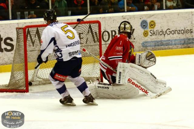 Photo hockey Coupe de la Ligue ARCHIVES - Coupe de la Ligue : 1/8 ème, 3ème journée : Morzine-Avoriaz vs Chamonix  - Intense duel entre voisins