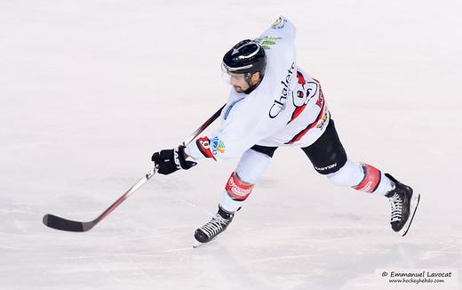 Photo hockey Coupe de la Ligue ARCHIVES - Coupe de la Ligue : 1/8ème, 1ère journée : Lyon vs Briançon  - Lyon rugit de plaisir