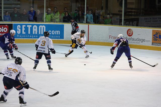 Photo hockey Coupe de la Ligue ARCHIVES - Coupe de la Ligue : 1/8ème, 2ème journée : Chamonix  vs France U20 - Chamonix efficace en powerplay 