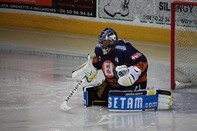 Photo hockey Coupe de la Ligue ARCHIVES - Coupe de la Ligue : 1/8ème, 2ème journée : Chamonix  vs Morzine-Avoriaz - Chamonix en 7