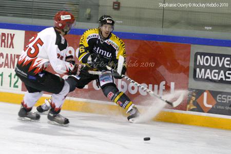 Photo hockey Coupe de la Ligue ARCHIVES - Coupe de la Ligue : 1/8ème, 3ème journée : Rouen vs Neuilly/Marne - Rouen dans la douleur
