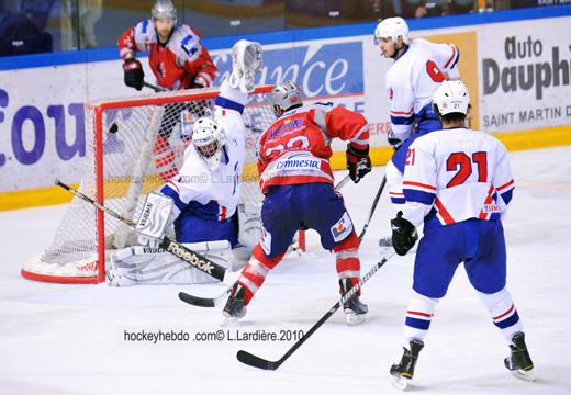 Photo hockey Coupe de la Ligue ARCHIVES - Coupe de la Ligue : 1/8ème, 4ème journée : Grenoble  vs France U20 - Grenoble se refait la cerise!