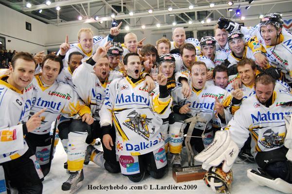 Photo hockey Coupe de la Ligue ARCHIVES - Coupe de la Ligue : Finale : Grenoble  vs Rouen - Rouen avec maîtrise!!!