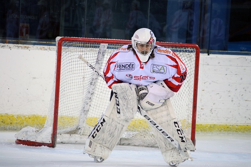 Photo hockey Division 1 -  : Mont-Blanc vs La Roche-sur-Yon - D1 : Un HOGLY plus réaliste
