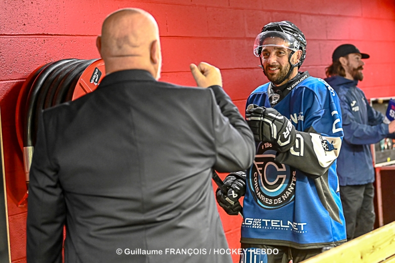 Photo hockey Division 1 -  : Nantes vs Tours  - Préparation : Nantes frappe trois fois et blanchit Tours