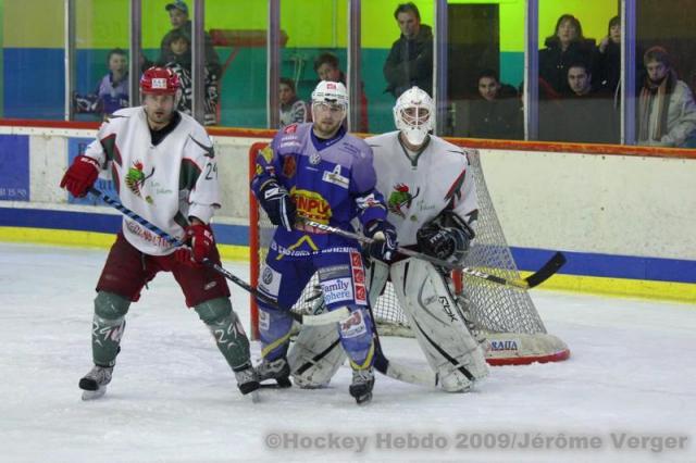 Photo hockey Division 1 - D1 : 11ème journée : Avignon vs Cergy-Pontoise - Les castors avaient leur joker face à Cergy !