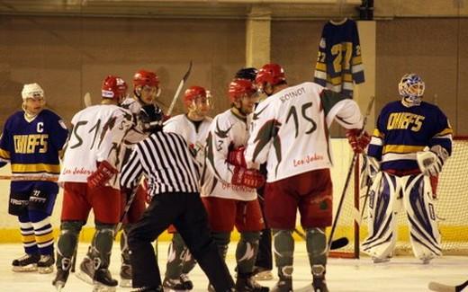 Photo hockey Division 1 - D1 - 13ème journée : Garges-lès-Gonesse vs Cergy-Pontoise - Sans forcer. Et avec la manière en plus