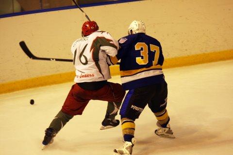Photo hockey Division 1 - D1 - 13ème journée : Garges-lès-Gonesse vs Cergy-Pontoise - Sans forcer. Et avec la manière en plus