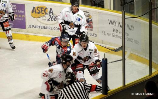 Photo hockey Division 1 - D1 : 14ème journée : Nice vs Bordeaux - A contre courant 