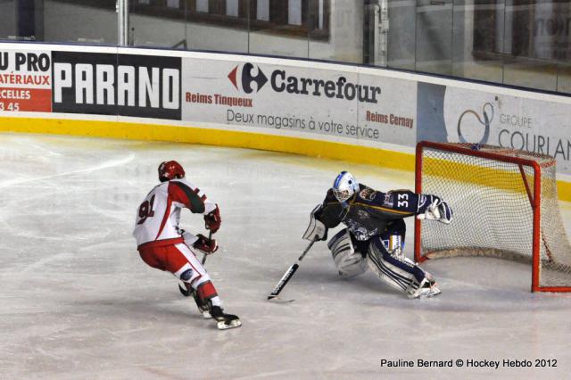 Photo hockey Division 1 - D1 : 14ème journée : Reims vs Courbevoie  - Les Phénix répondent présents