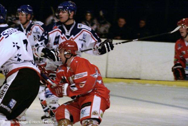 Photo hockey Division 1 - D1 : 15ème journée : Amnéville vs Brest  - une rentrée dans la douleur