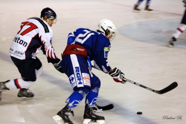 Photo hockey Division 1 - D1 : 15ème journée : Reims* vs Nice - Les Phénix jouent à se faire peur…