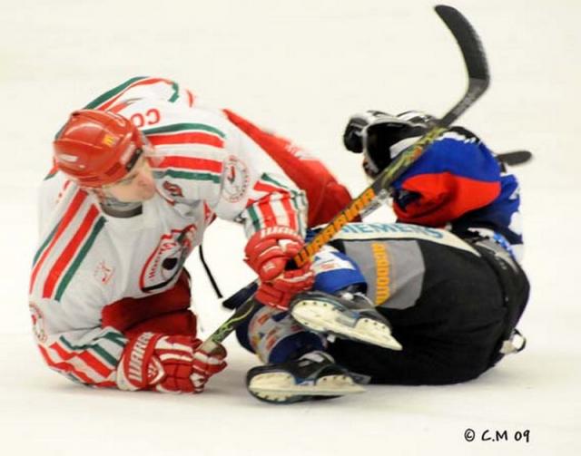 Photo hockey Division 1 - D1 - 16ème journée : Caen  vs Courbevoie  - Article, photos et interviews