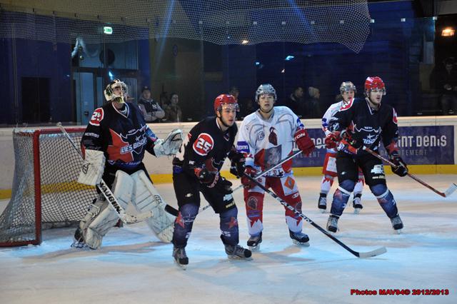 Photo hockey Division 1 - D1 : 16ème journée : Neuilly/Marne vs Annecy - Neuilly reprend bien