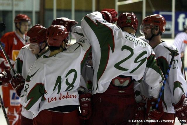 Photo hockey Division 1 - D1 : 19ème journée : Valence vs Cergy-Pontoise - Cergy, bête noire des Lynx