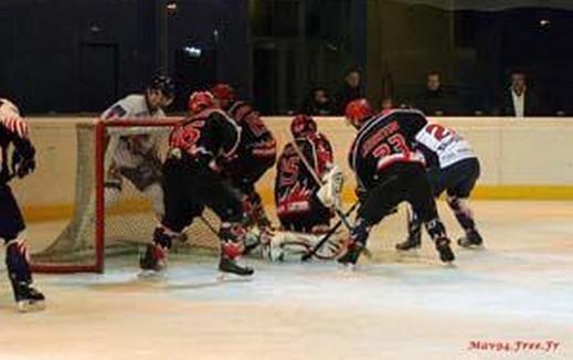 Photo hockey Division 1 - D1 : 20ème journée : Neuilly/Marne vs Nice - Les Bisons au galop