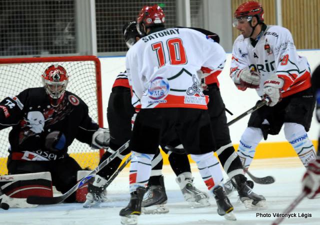 Photo hockey Division 1 - D1 : 22ème journée : Toulouse-Blagnac vs Mont-Blanc - Les Bélougas relèvent la tête !
